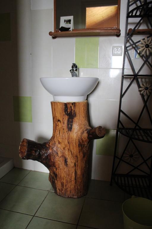 Bed and Breakfast Ferme De La Corbette Cluny Zimmer foto