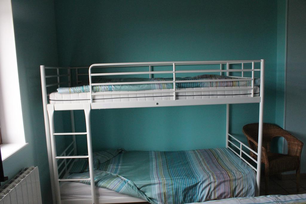 Bed and Breakfast Ferme De La Corbette Cluny Zimmer foto